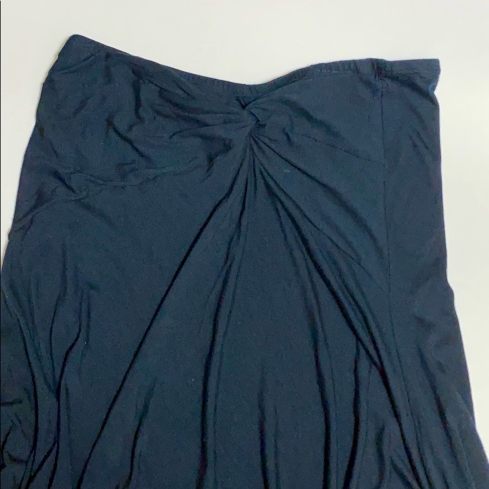 Kenneth Cole black soft skirt size: L
